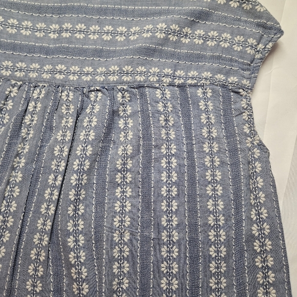 Vince Camuto Womens Blue And White Lightweight Cap Sleeve Top Size Petite Medium - Picture 9 of 9